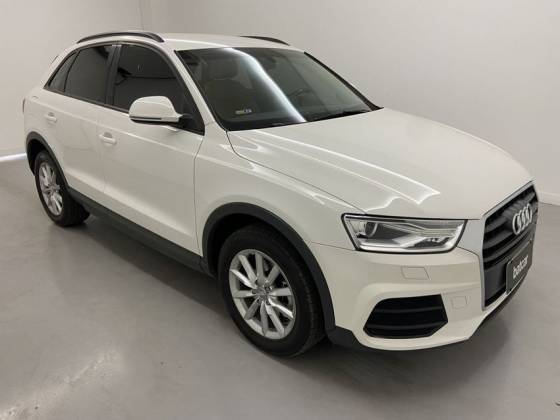 AUDI Q3 1.4 TFSI AMBIENTE FLEX 4P S TRONIC