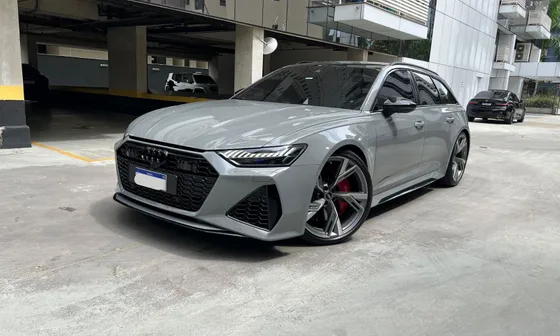 AUDI RS6 4.0 AVANT V8 TWINTURBO MHEV TIPTRONIC