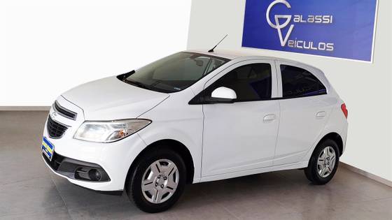 CHEVROLET ONIX 1.0 MPFI LT 8V FLEX 4P MANUAL