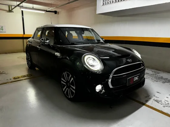 MINI COOPER 2.0 16V TWINPOWER GASOLINA S 4P STEPTRONIC