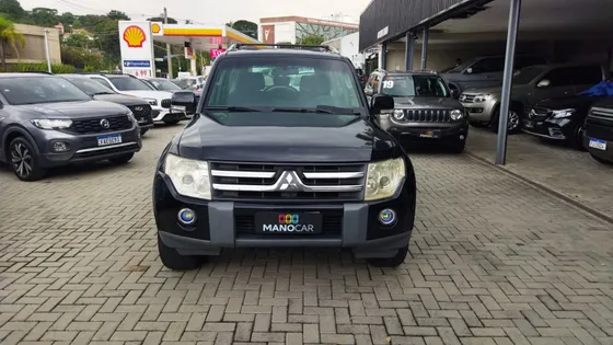 MITSUBISHI PAJERO FULL 3.8 GLS 4X4 V6 24V GASOLINA 4P AUTOMÁTICO