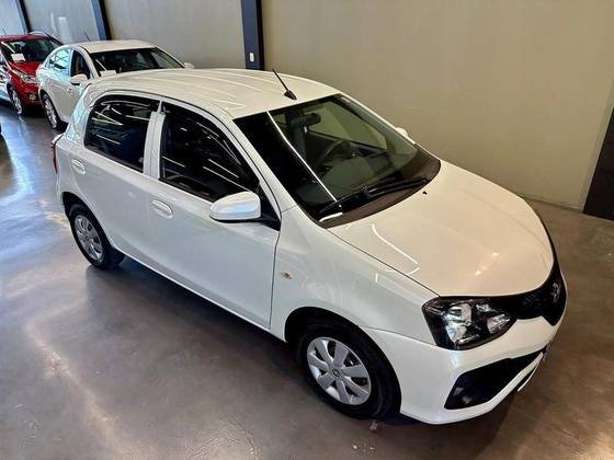 TOYOTA ETIOS 1.3 X 16V FLEX 4P MANUAL