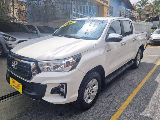 TOYOTA HILUX 2.7 SR 4X2 CD 16V FLEX 4P MANUAL