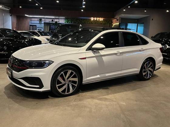 VOLKSWAGEN JETTA 2.0 350 TSI GASOLINA GLI DSG