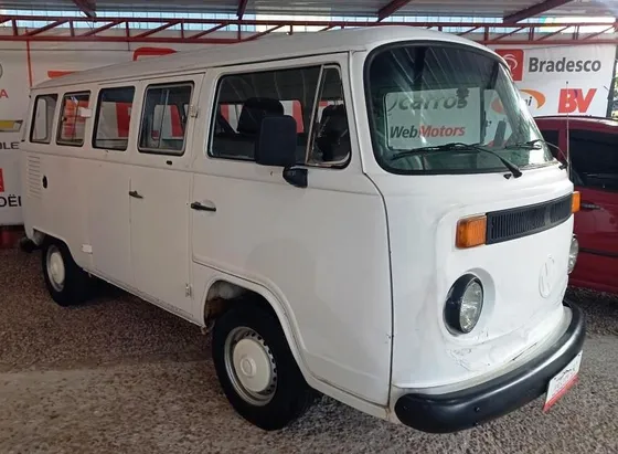 VOLKSWAGEN KOMBI 1.6 STD 8V GASOLINA 3P MANUAL