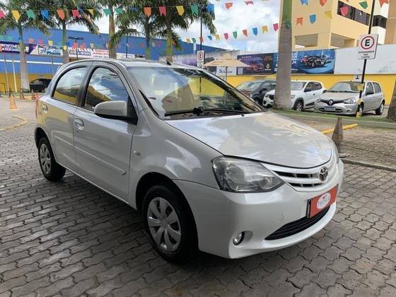 TOYOTA ETIOS 1.5 XS 16V FLEX 4P MANUAL