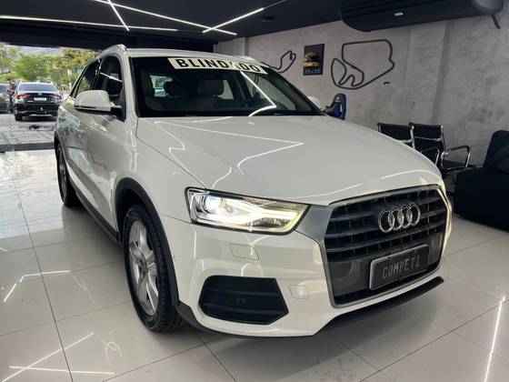 AUDI Q3 1.4 TFSI AMBIENTE FLEX 4P S TRONIC