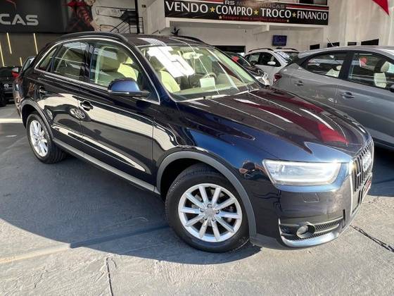 AUDI Q3 2.0 TFSI AMBIENTE QUATTRO 4P GASOLINA S TRONIC