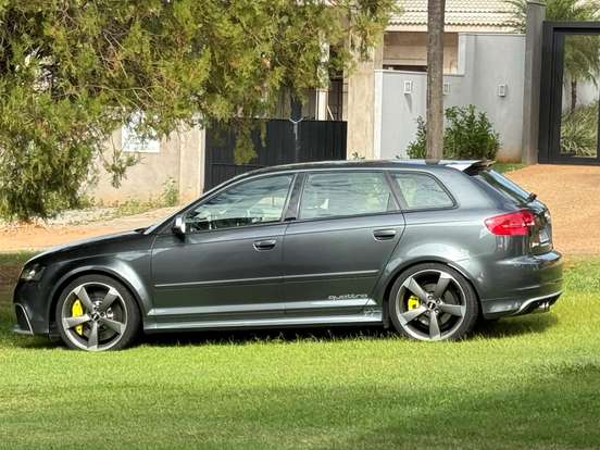 AUDI-RS3-2.5 TFSI SPORTBACK 20V GASOLINA 4P S-TRONIC AUDI-RS3-2012