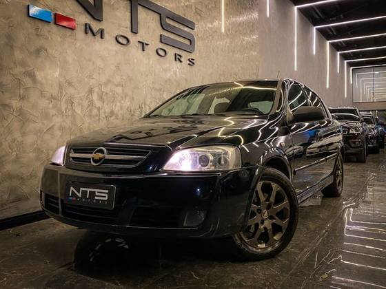 CHEVROLET ASTRA 2.0 MPFI ADVANTAGE 8V FLEX 4P MANUAL