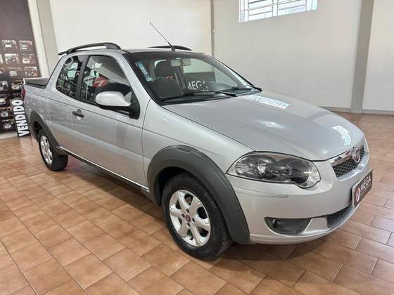 FIAT STRADA 1.6 MPI TREKKING CD 16V FLEX 3P MANUAL