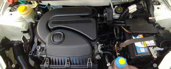 FIAT UNO 1.4 EVO SPORTING 8V FLEX 4P AUTOMATIZADO