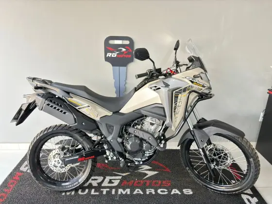 HONDA XRE 300 SAHARA ADVENTURE 