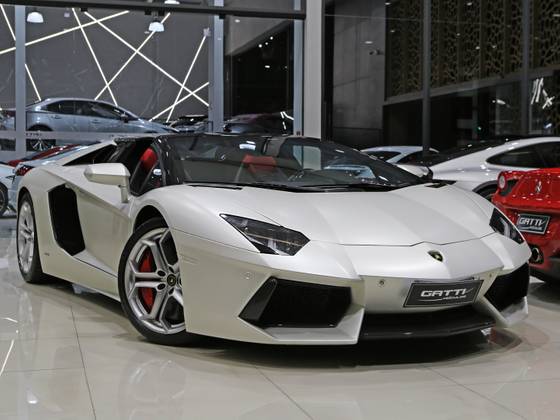 LAMBORGHINI AVENTADOR 6.5 V12 GASOLINA LP 700-4 ROADSTER ISR