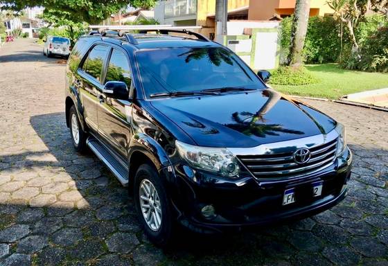 TOYOTA HILUX SW4 2.7 SR 4X2 16V FLEX 4P AUTOMÁTICO