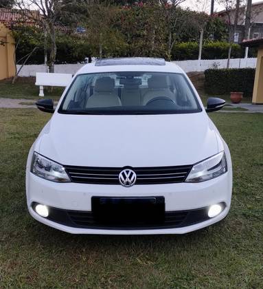 VOLKSWAGEN JETTA 2.0 COMFORTLINE FLEX 4P TIPTRONIC