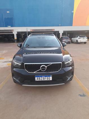 VOLVO XC40 2.0 T5 GASOLINA MOMENTUM AWD GEARTRONIC