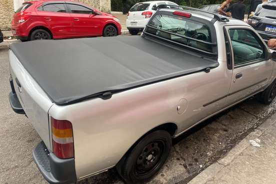 FORD-COURIER-2010
