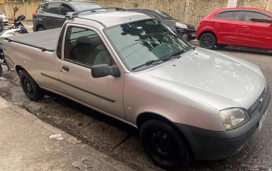 FORD-COURIER-2010
