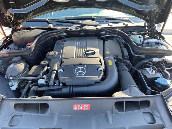 MERCEDES-BENZ-C 180-2011