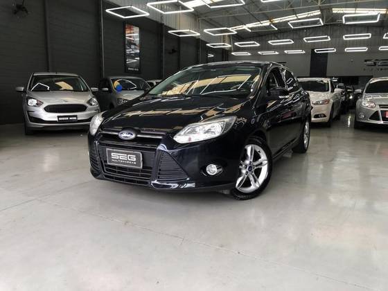 FORD FOCUS 2.0 SE 16V FLEX 4P POWERSHIFT