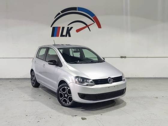 VOLKSWAGEN FOX 1.0 MI SELEÇÃO 8V FLEX 4P MANUAL