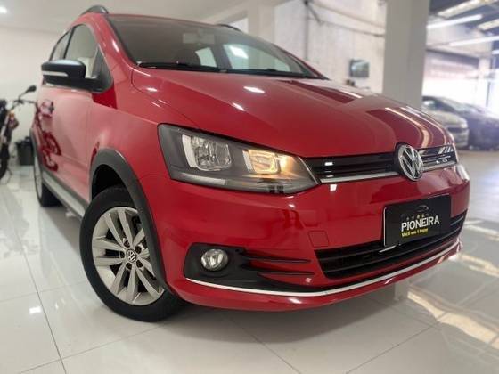 VOLKSWAGEN FOX 1.0 MPI TRACK 12V FLEX 4P MANUAL