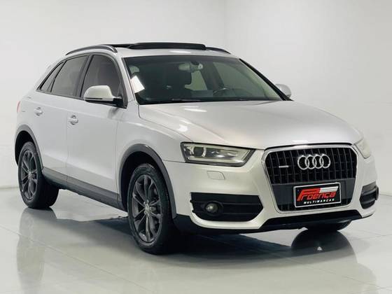 AUDI Q3 2.0 TFSI AMBIENTE QUATTRO 4P GASOLINA S TRONIC