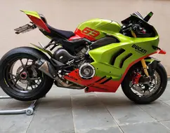 DUCATI PANIGALE V4 S DUCATI PANIGALE V4 S