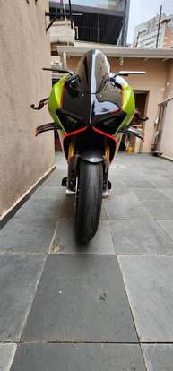DUCATI-PANIGALE V4 S-2024