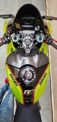 DUCATI-PANIGALE V4 S-2024