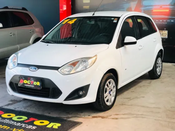 FORD FIESTA 1.6 ROCAM HATCH 8V FLEX 4P MANUAL