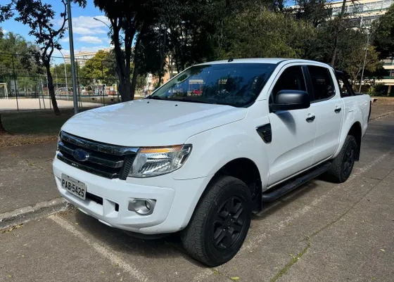 FORD RANGER 2.5 XLT 4X2 CD 16V FLEX 4P MANUAL