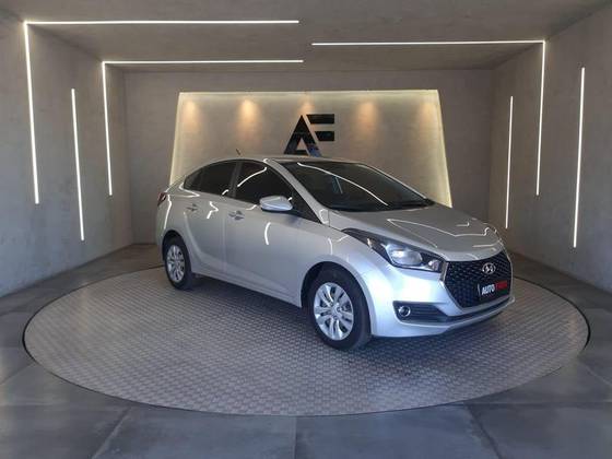 HYUNDAI HB20S 1.6 COMFORT PLUS 16V FLEX 4P MANUAL