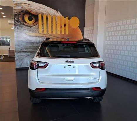 JEEP-COMPASS-2024