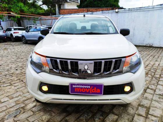 MITSUBISHI L200 TRITON 2.4 16V TURBO DIESEL GLS CD 4X4 AUTOMÁTICO