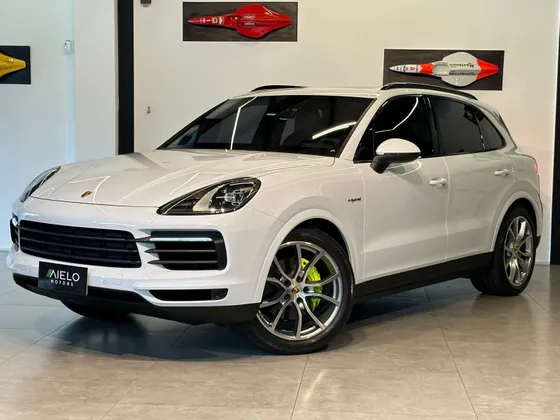 PORSCHE CAYENNE 3.0 V6 E-HYBRID PLATINUM EDITION AWD TIPTRONIC S