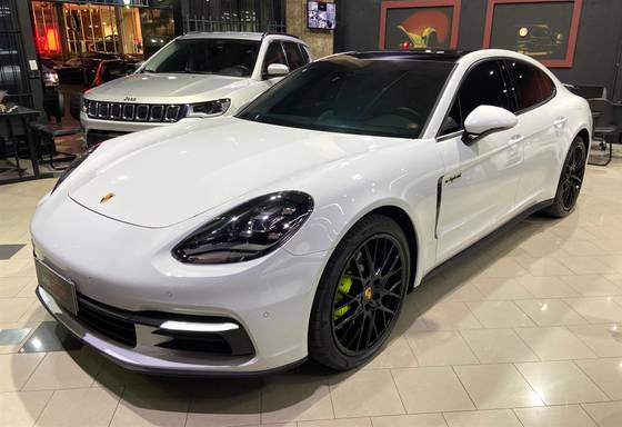 PORSCHE PANAMERA 2.9 V6 E-HYBRID 4 PDK