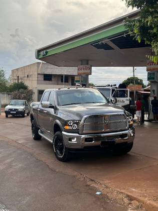RAM 2500 6.7 LARAMIE 4X4 CD I6 TURBO DIESEL 4P AUTOMÁTICO