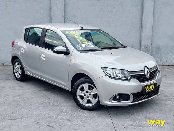 RENAULT SANDERO 1.6 DYNAMIQUE 8V FLEX 4P AUTOMATIZADO