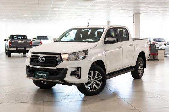 TOYOTA HILUX 2.8 SRV 4X4 CD 16V DIESEL 4P AUTOMÁTICO