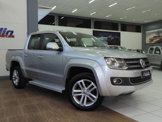 VOLKSWAGEN AMAROK 2.0 HIGHLINE 4X4 CD 16V TURBO INTERCOOLER DIESEL 4P AUTOMÁTICO