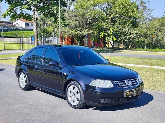 VOLKSWAGEN BORA 2.0 MI 8V FLEX 4P AUTOMÁTICO