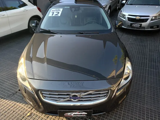VOLVO S60 2.0 T5 DYNAMIC GASOLINA 4P AUTOMÁTICO