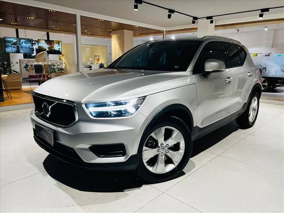 VOLVO XC40 2.0 T4 GASOLINA GEARTRONIC