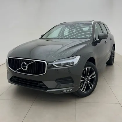 VOLVO XC60 2.0 D5 DIESEL MOMENTUM AWD GEARTRONIC