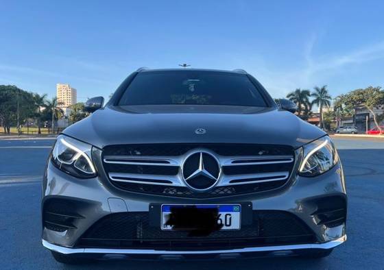MERCEDES-BENZ GLC 250 2.0 CGI GASOLINA SPORT 4MATIC 9G-TRONIC