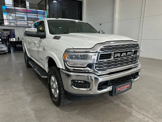RAM 2500 6.7 I6 TURBO DIESEL LARAMIE CD 4X4 AUTOMÁTICO