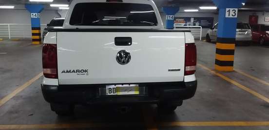 VOLKSWAGEN-AMAROK-2019