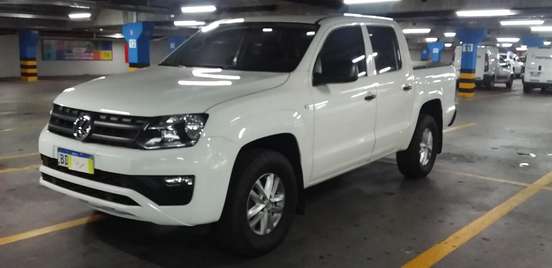 VOLKSWAGEN-AMAROK-2019